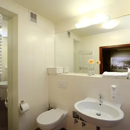 Apartamenty Zlota Nic Opole Room photo