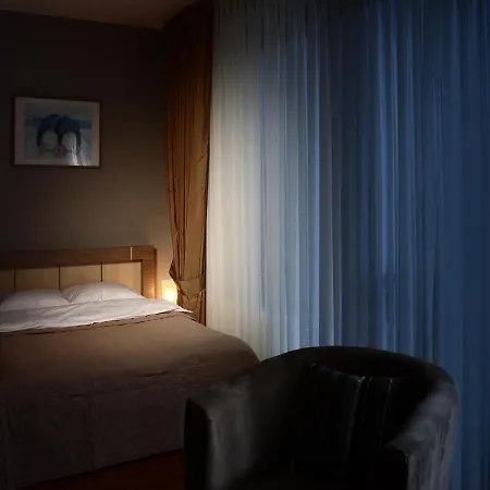 Apartamenty Zlota Nic Opole Room photo